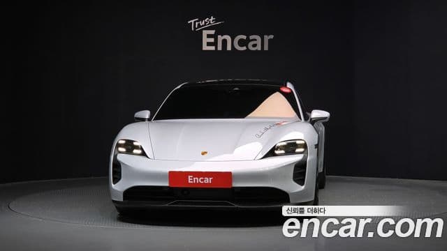 Porsche 타이칸 GTS, 2022 3