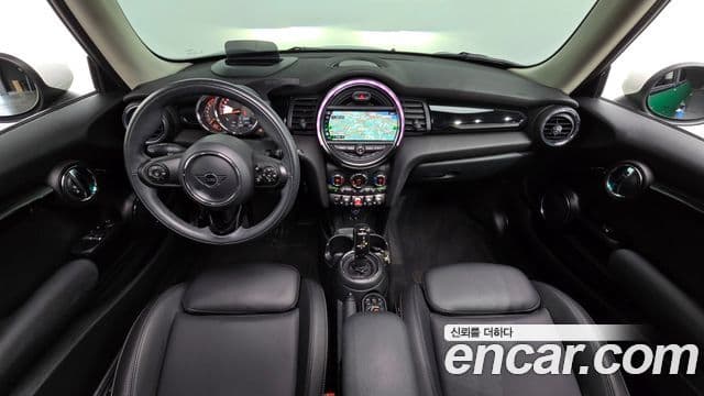 Mini Cooper 3세대, 2020 7