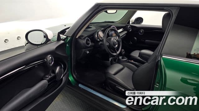 Mini Cooper 3세대, 2020 10