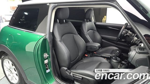 Mini Cooper 3세대, 2020 11