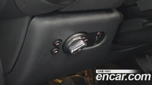 Mini Cooper 3세대, 2020 19