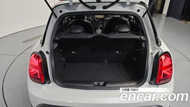 Mini Cooper S 3세대, 2024 20