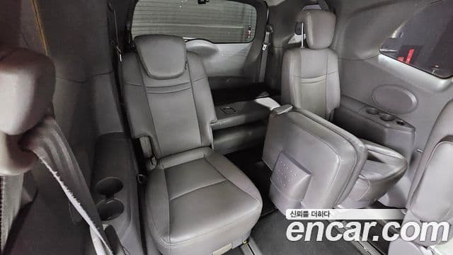 KG모빌리티(SsangYong) Korando 투리스모 4WD GT 9인승, 2015 13