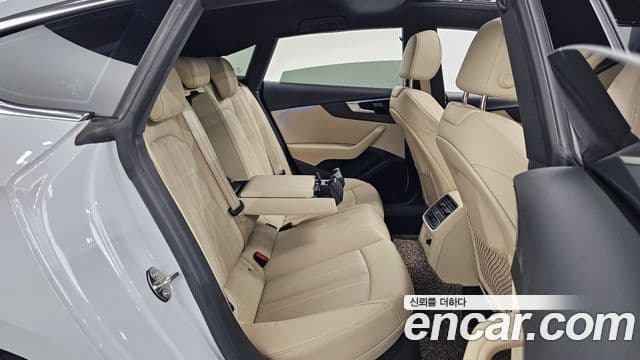 Audi A5 (F5) 45 TFSI Quattro Premium Sportback, 2023 12