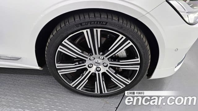 Volvo S90 B6 AWD Ultimate Bright, 2024 все фото