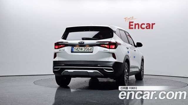 Kia Seltos Prestige, 2022 4