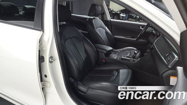 Kia K5 гибрид 2세대 Noblesse, 2017 10