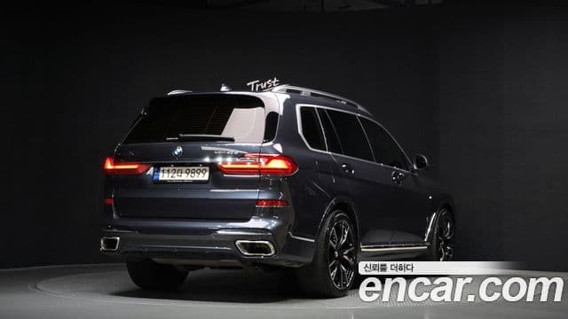 BMW X7 (G07) xDrive 40d M Sport 6인승, 2022 2