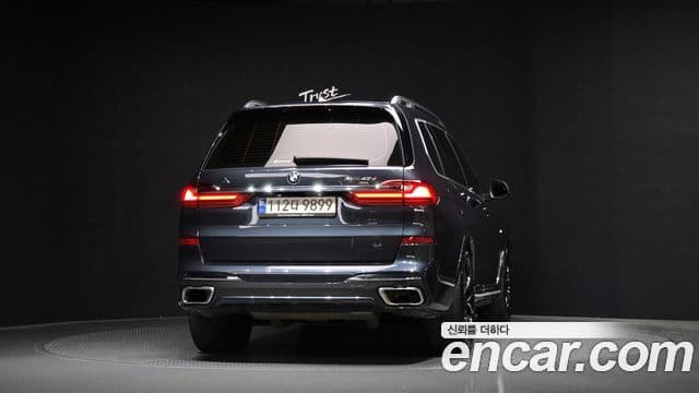 BMW X7 (G07) xDrive 40d M Sport 6인승, 2022 4