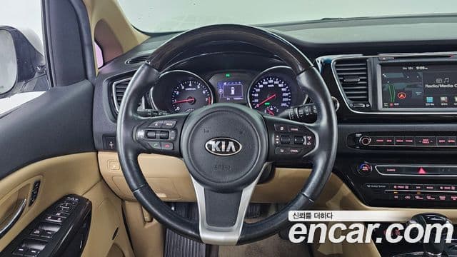Kia All New Carnival President, 2016 13