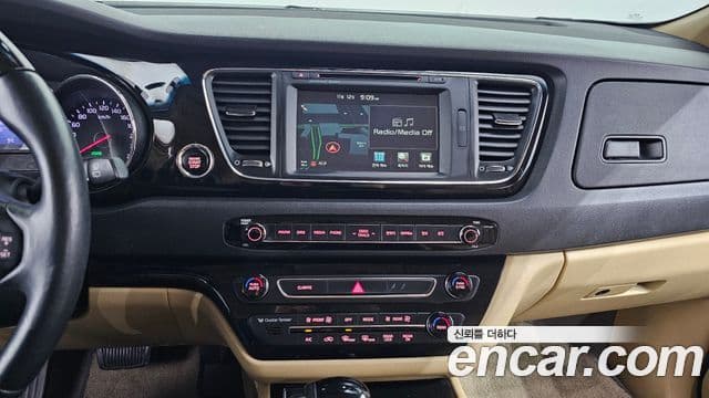 Kia All New Carnival President, 2016 14