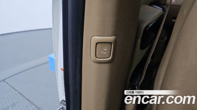 Kia All New Carnival President, 2016 16