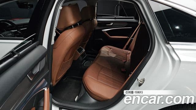 Audi A6 (C8), 2021 12