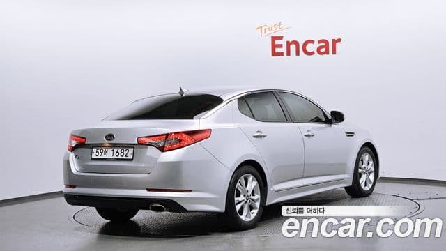 Kia K5 빌트인캠2 — базовая версия - Built-in Cam 2, 2011 2