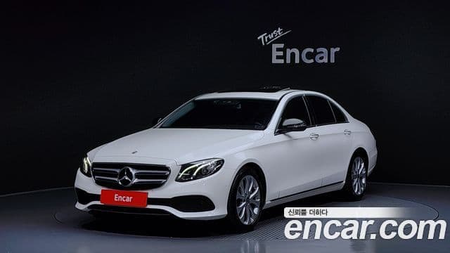 Mercedes-Benz E-класс W213 Avantgarde, 2018 1