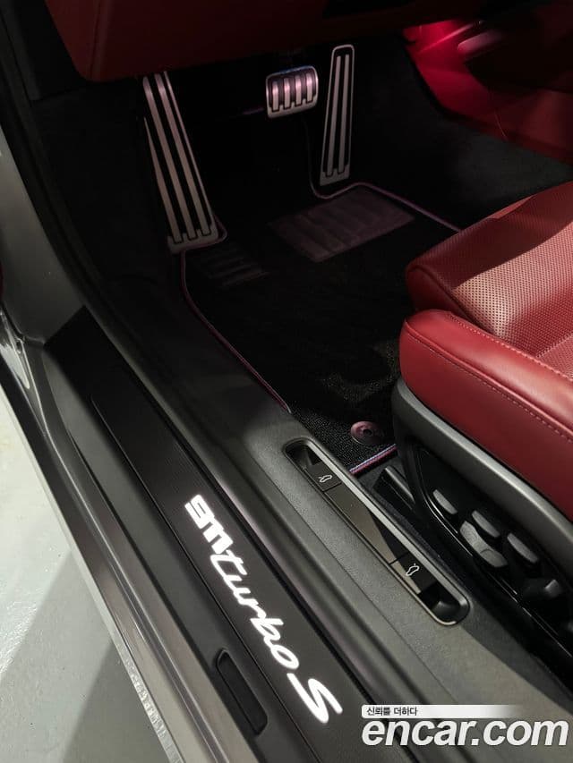 Porsche 911 (992) турбо S кабриолет, 2024 18