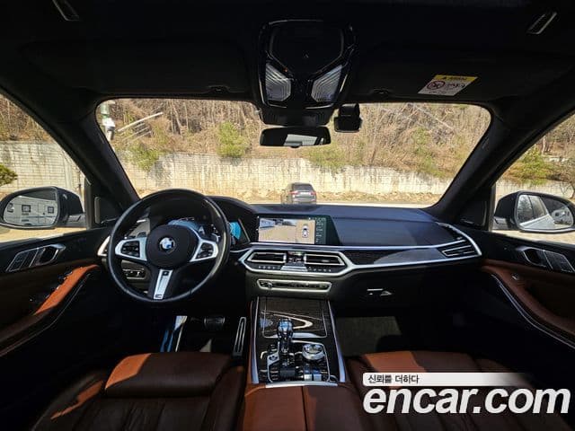 BMW X7 (G07) xDrive 40i M Sport 6인승, 2022 7