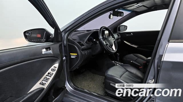 Hyundai Accent(новый кузов / новое поколение) Modern, 2017 11