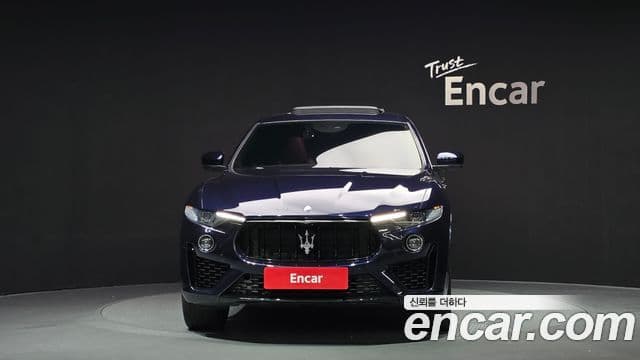 Maserati Levante 3.0 дизель AWD GranSport, 2019 3