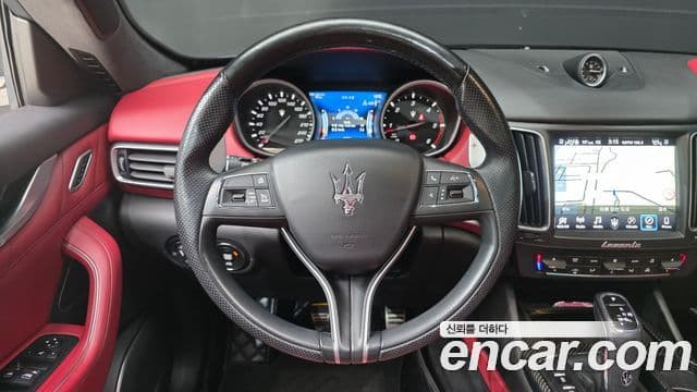Maserati Levante 3.0 дизель AWD GranSport, 2019 13