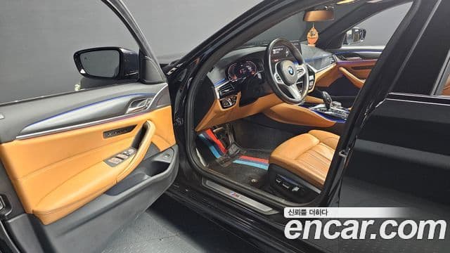 BMW 5시리즈 (G30) 520i M Sport, 2022 11