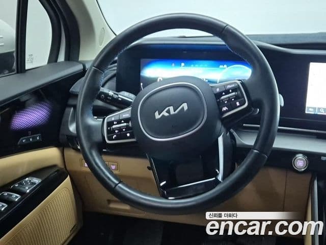 Kia Carnival 4세대 Signature, 2023 10