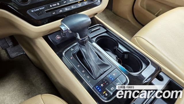 Kia All New Carnival Prestige, 2017 9