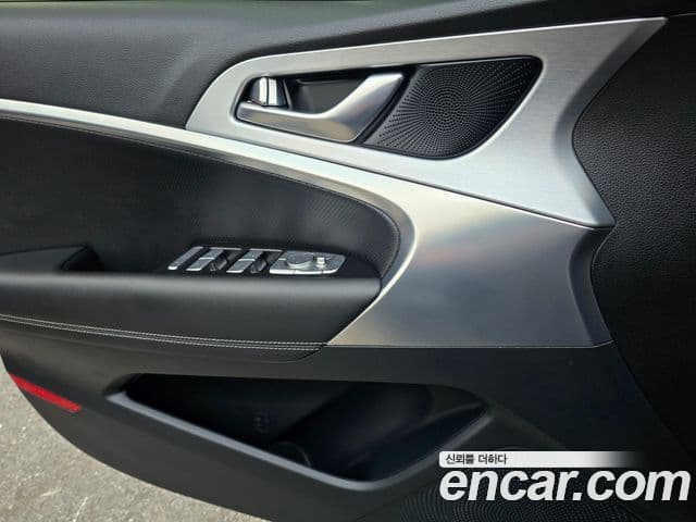 Genesis G70 Sport пакет, 2018 16