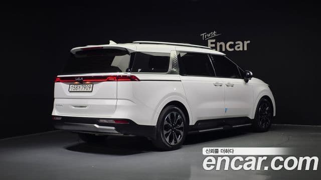 Kia Carnival 4세대 Signature, 2022 2