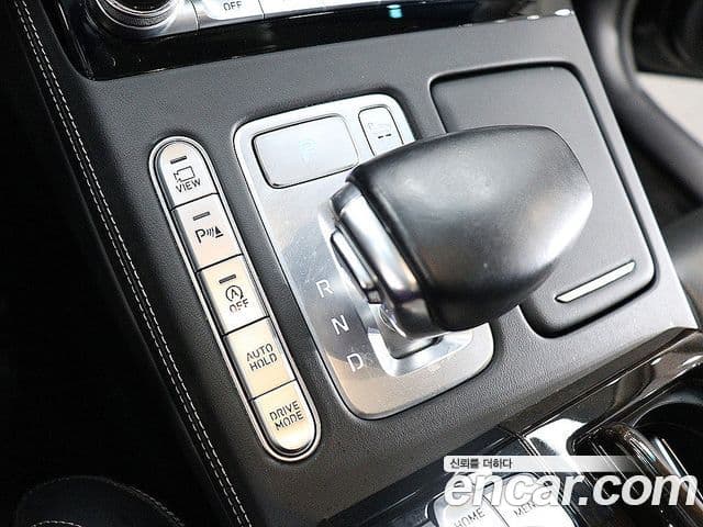 Genesis G90 Luxury, 2019 8