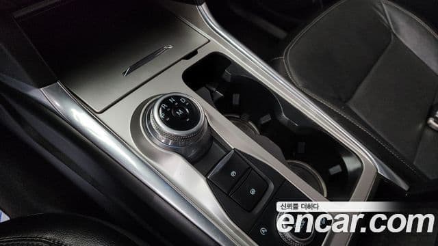 Ford Explorer 6세대 2.3 Limited 4WD, 2020 9