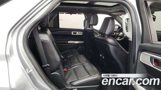 Ford Explorer 6세대 2.3 Limited 4WD, 2020 12