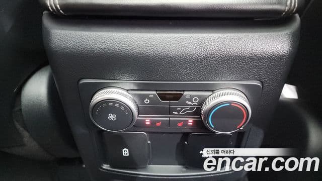 Ford Explorer 6세대 2.3 Limited 4WD, 2020 19