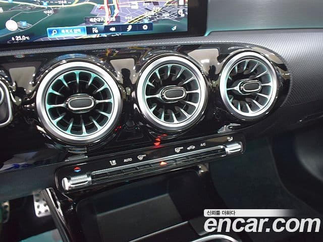 Mercedes-Benz CLA-класс C118 CLA250 4MATIC, 2022 13