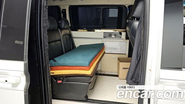 Hyundai Staria компания по спецнадстройкам, 2022 12