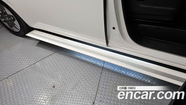 Hyundai Staria компания по спецнадстройкам, 2022 18