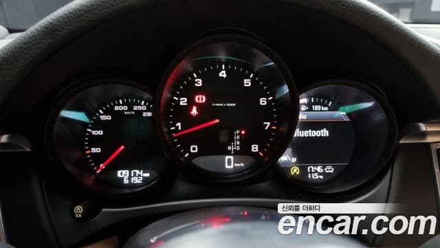 Porsche Macan 95B, 2018 8