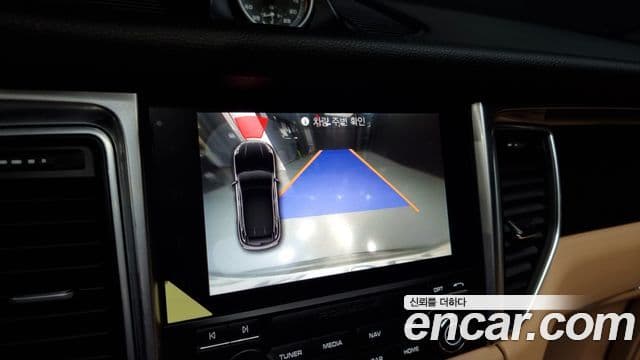 Porsche Macan 95B, 2018 15