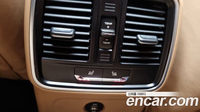 Porsche Macan 95B, 2018 16