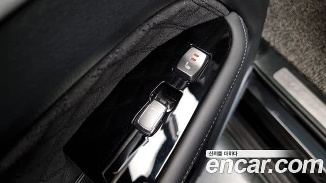 KG모빌리티(SsangYong) All New Rexton The / новый чёрный, 2021 19