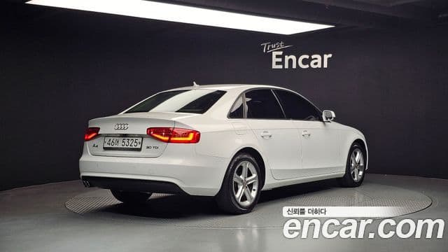 Audi New A4 B8, 2015 2