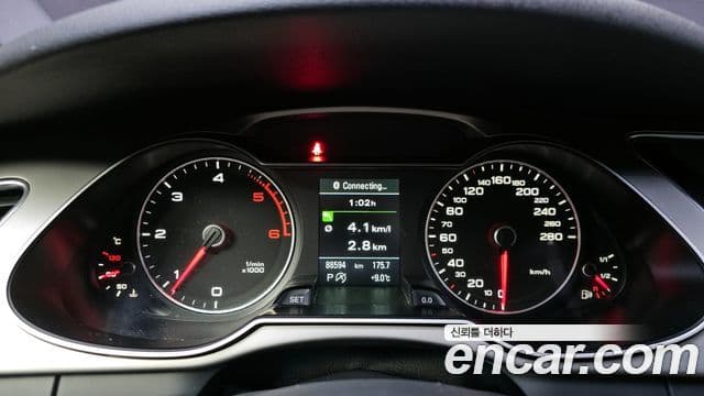 Audi New A4 B8, 2015 8