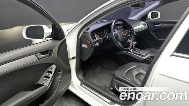 Audi New A4 B8, 2015 11