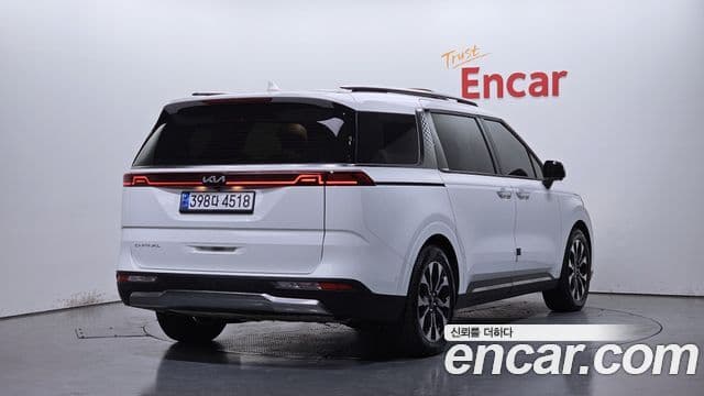 Kia Carnival 4세대 Signature, 2022 2
