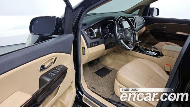 Kia The / новый New Carnival President, 2019 11