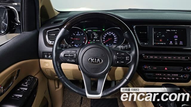 Kia The / новый New Carnival President, 2019 13