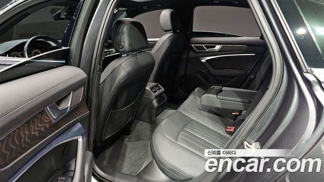 Audi A6 (C8) Premium, 2022 10