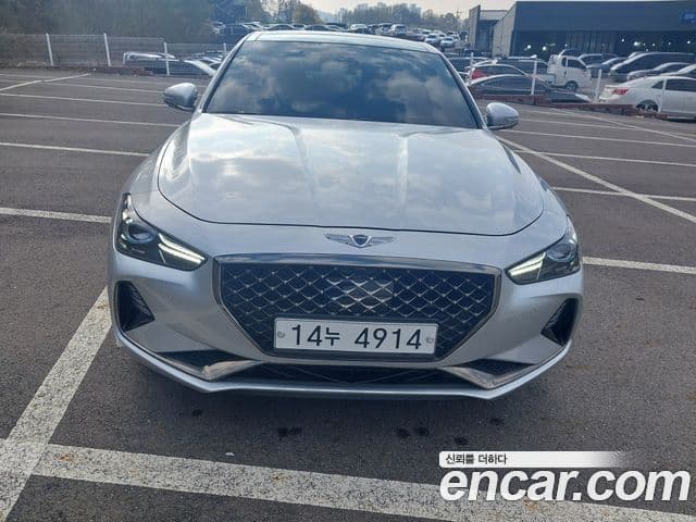 Genesis G70 Supreme, 2018 3