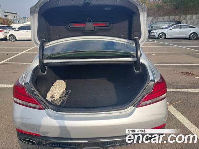 Genesis G70 Supreme, 2018 16