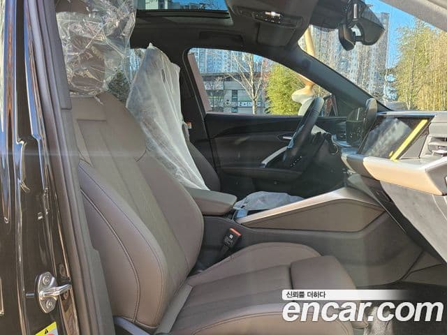 Audi Q5 (80A) 40 TDI Quattro S Line Sportback, 2025 9